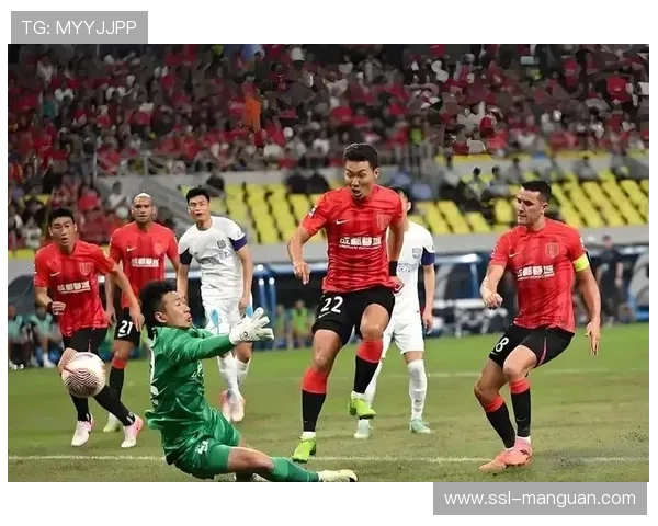 成都蓉城新帅带队首训,442阵型转型进行中